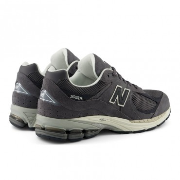 New Balance 2002 art. M2002RFL Sport Center Siena